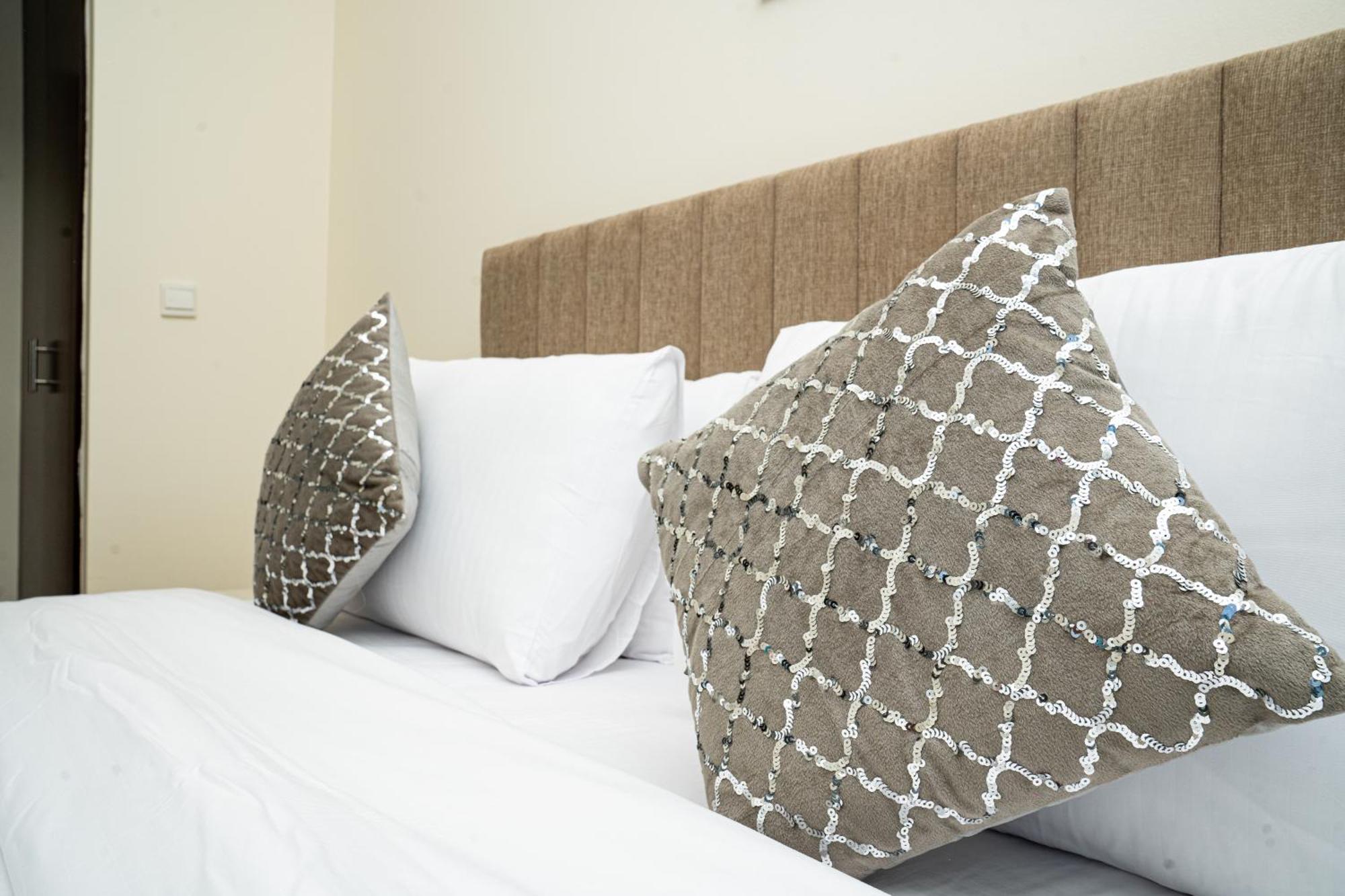 Luxury Casa - Platinum Sea View Apartment 2Br At Jbr Beach ดูไบ ภายนอก รูปภาพ